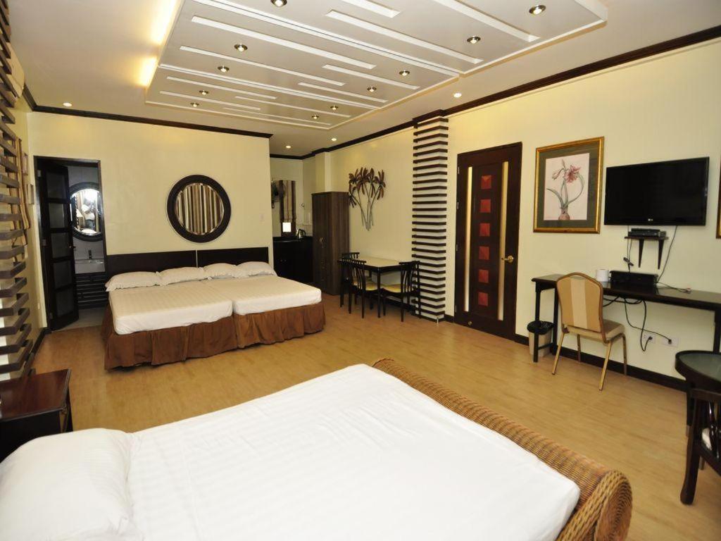 Seascape Resort Batangas Esterno foto