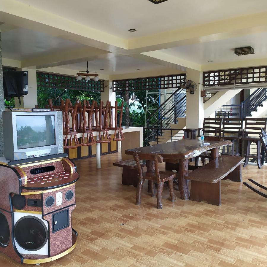 Seascape Resort Batangas Esterno foto