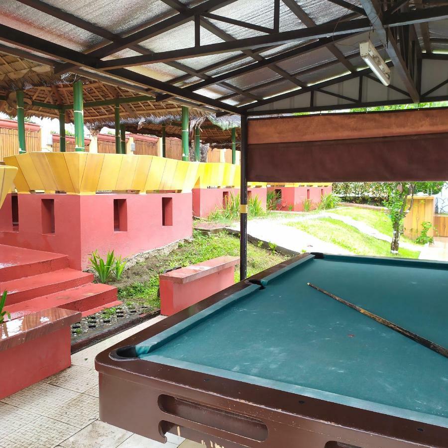 Seascape Resort Batangas Esterno foto