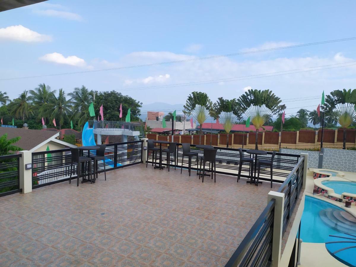 Seascape Resort Batangas Esterno foto